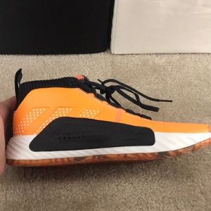 Adidas dame 5 orange size 11 1/2